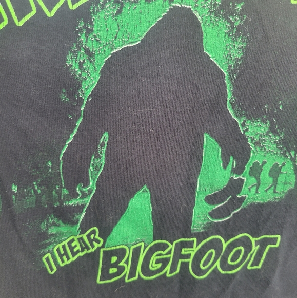 Gildan 100% heavy cotton Bigfoot tshirt rare westbranch state park ohio - Picture 5 of 8